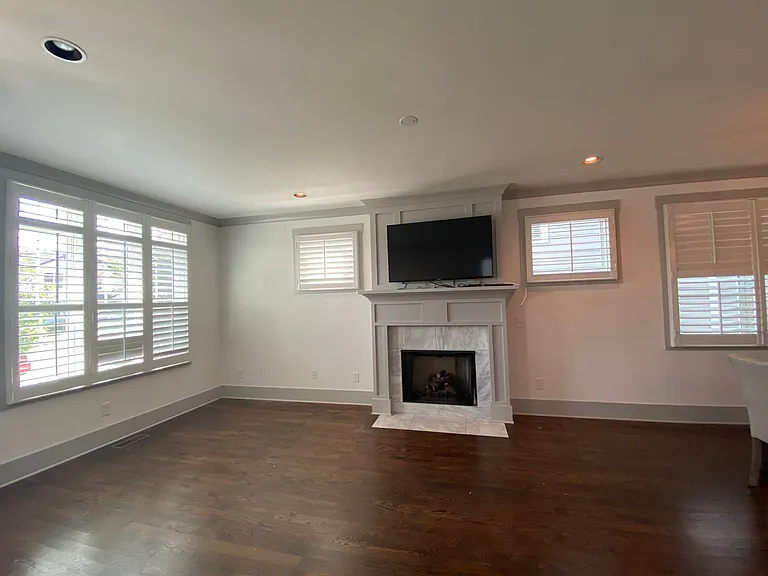 1104B W Grove Ave — Photo 5