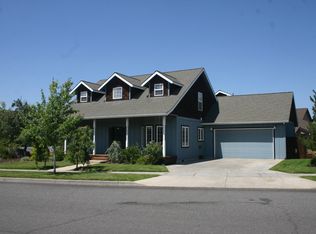 20826 NE Sierra Dr, Bend, OR 97701