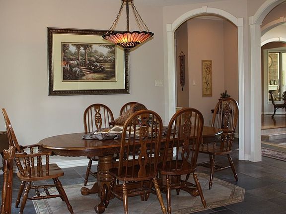 Formal Dining
