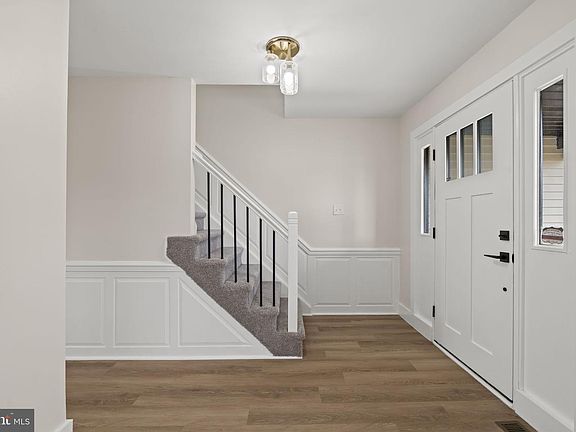 5th image of 133 Hampshire Dr