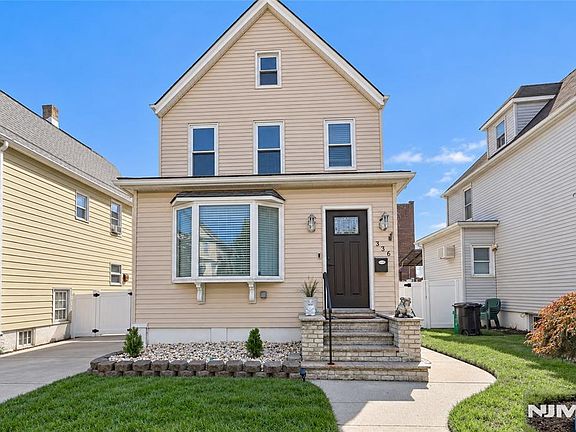 3rd image of 336 Livingston Avenue