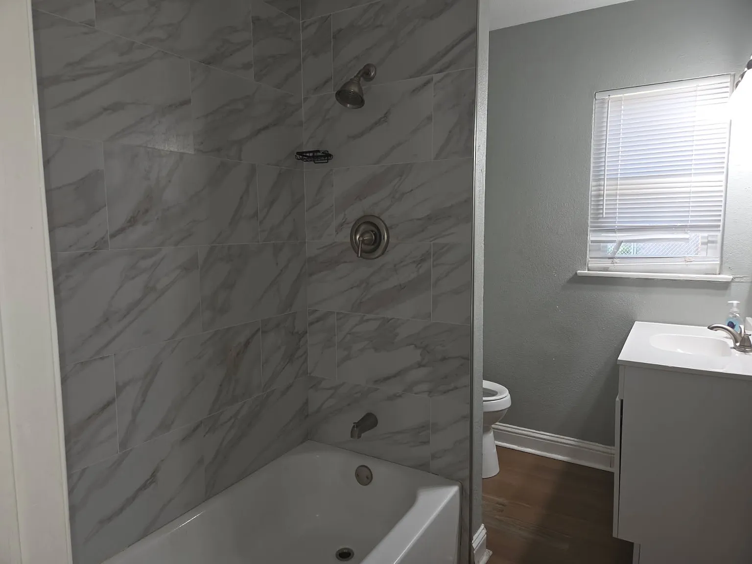 1 bed, $1,195 — Photo 3
