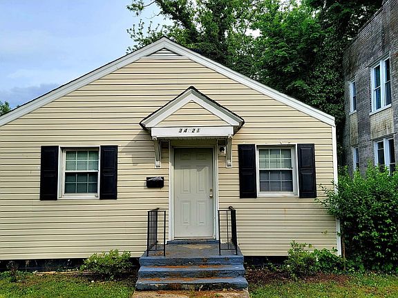 2nd image of 3421 1st Ave