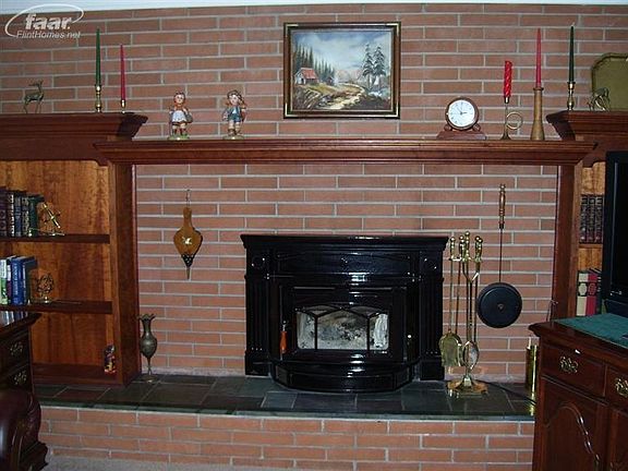 3rd image of 8111 Green Valley Dr