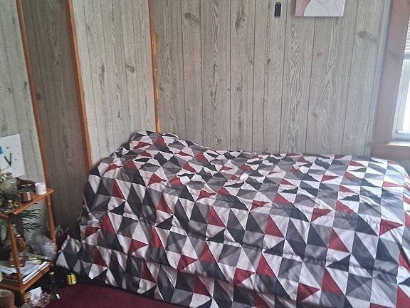 5th image of 13 Hampden St