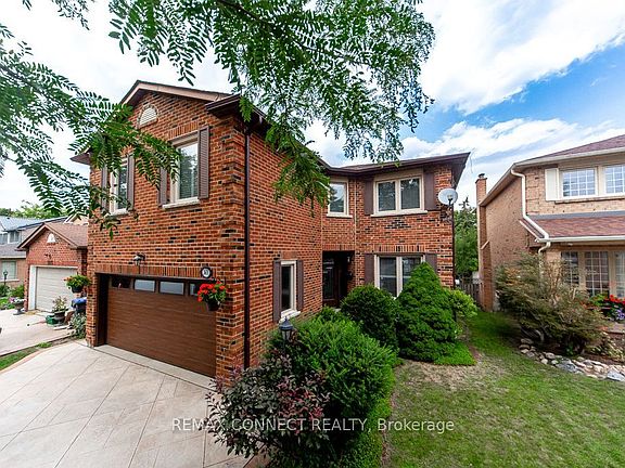 2nd image of 3631 Kelso Cres