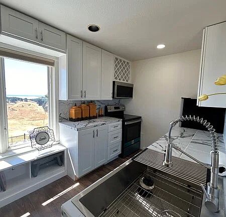 5th image of 4304 Leal Dr #A