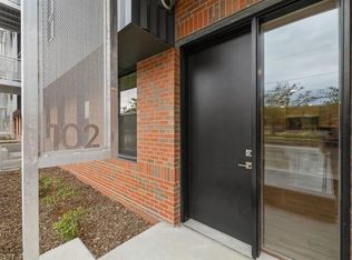 450 SW 7th St #102, Des Moines, IA 50309