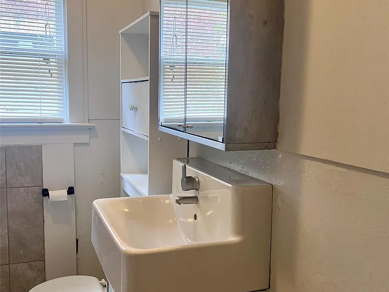 320 W Polk St #2 — Photo 21