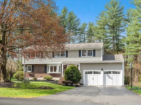 6 Garfield Ln W, Andover, MA 01810