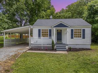 603 S 3rd St, Mebane, NC 27302