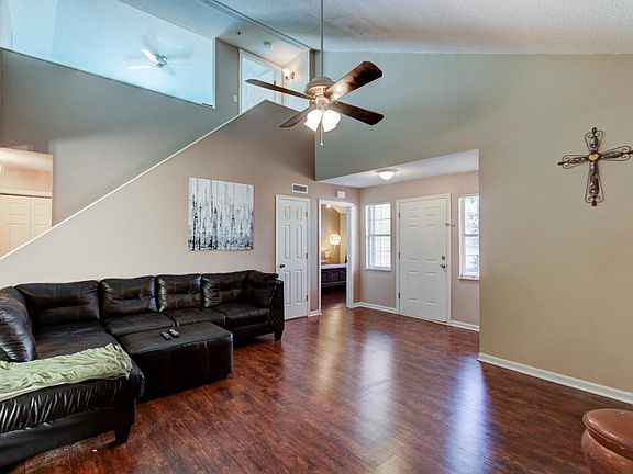 4th image of 7658 NW Chatham Cir