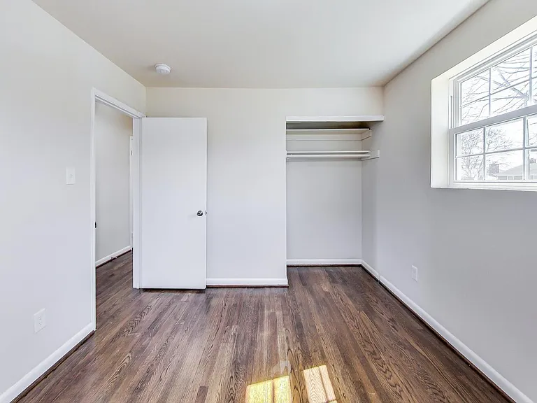 4617 Creek Shore Dr — Photo 17