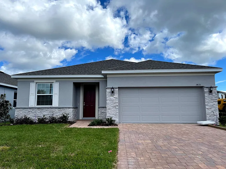 1415 Grassland Ave — Photo 1