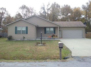 617 Tatum Ln, Herrin, IL 62948