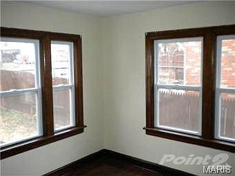 5th image of 8648 Burton Ave