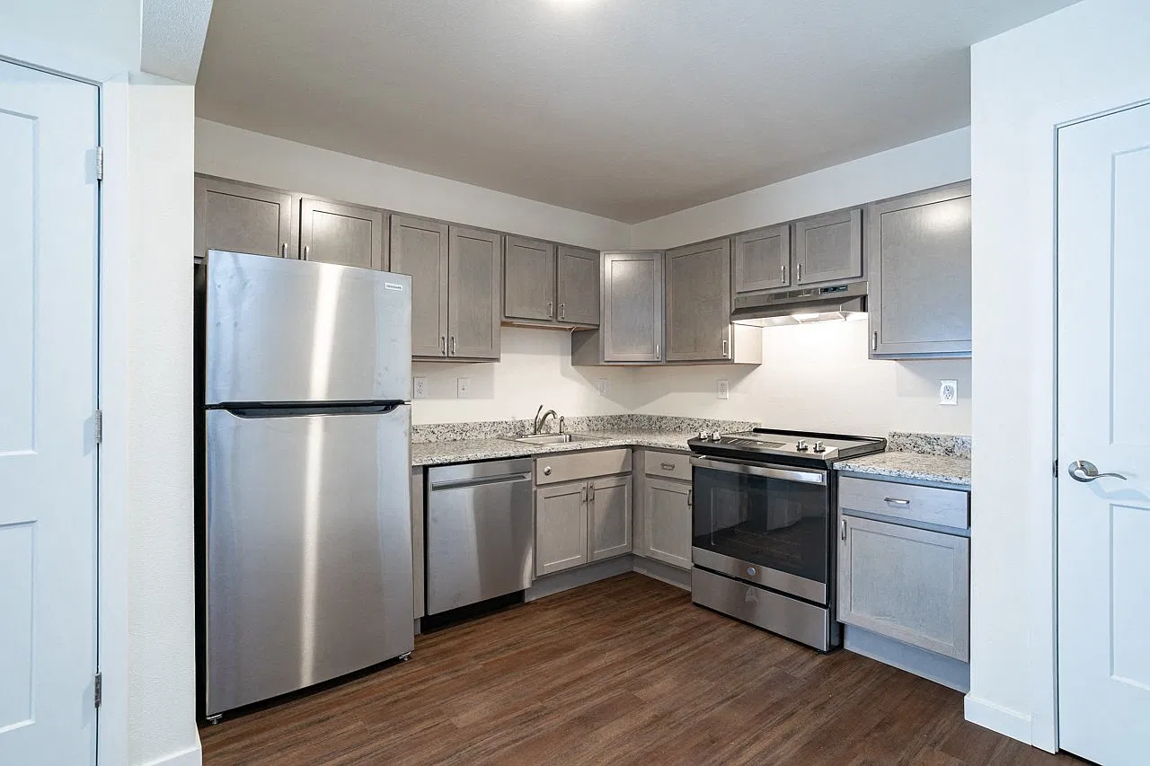 Porter Place Apartments — Photo 2