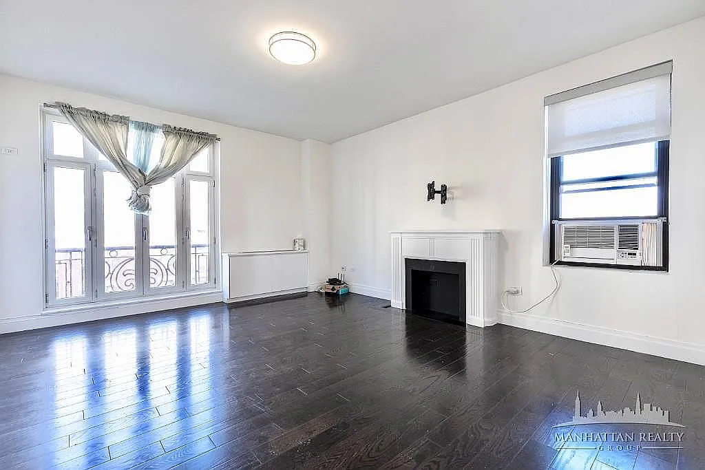 504 Cathedral Pkwy #8B photo 1