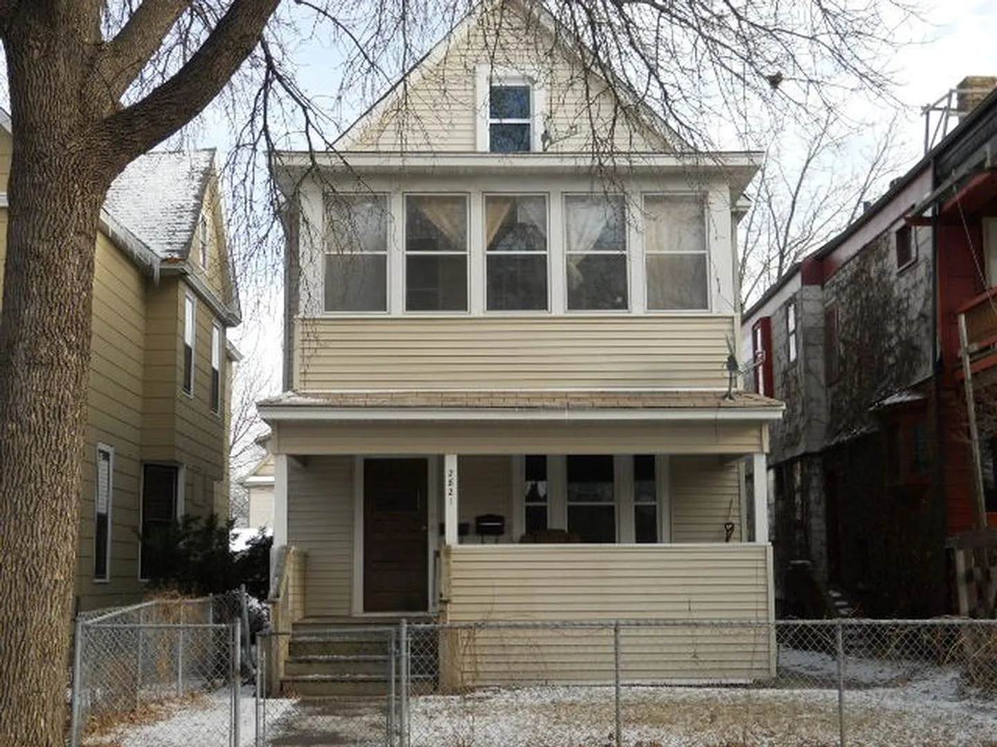 2821 1st Ave South — Photo 1