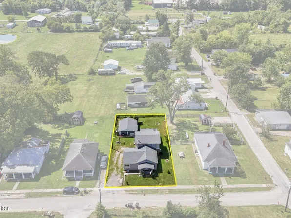 100 S Maple St, Worthville, KY 41098