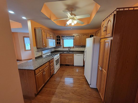 2nd image of 312 Kain St