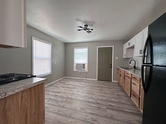 2nd image of 3706 Muriel Dr