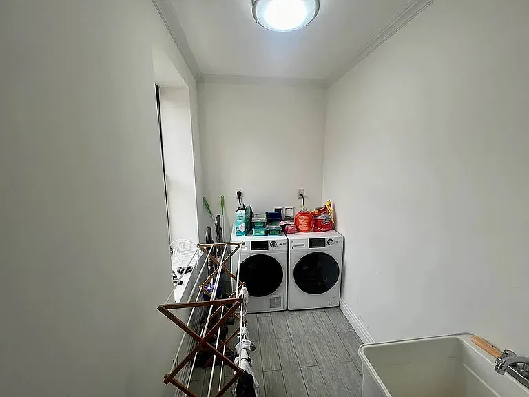 311 W 95th St #7A — Photo 9