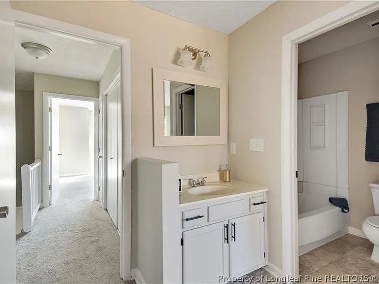 5940 Laguna Dr — Photo 25