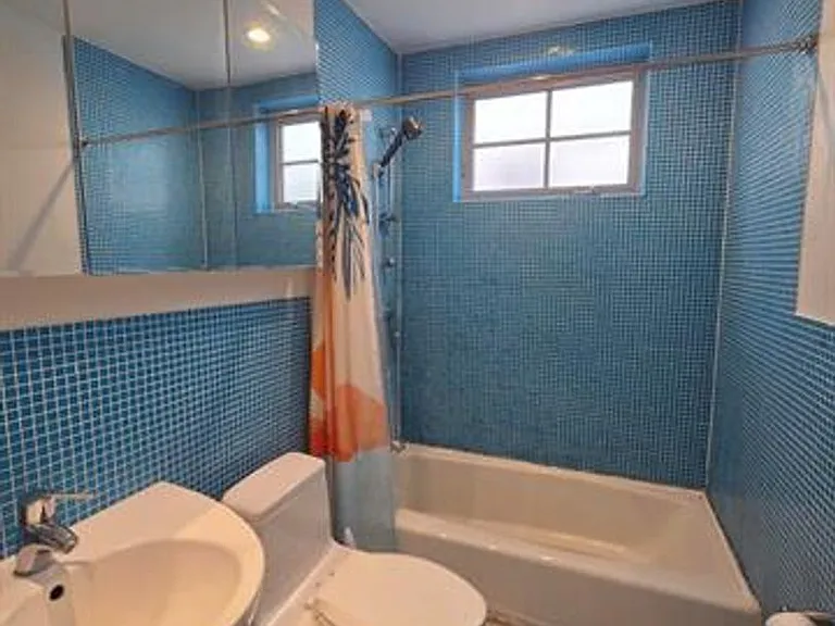 1045 Lenox Ave #6 — Photo 12