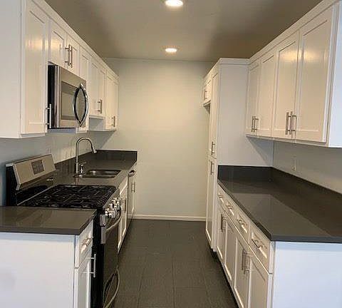 3rd image of 125 Cherry Ave APT 3