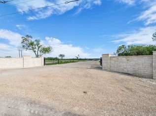 128 Lacek Mill Rd, China Spring, TX 76633