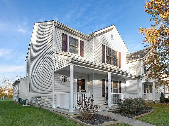 3rd image of 7792 Freesia St #234