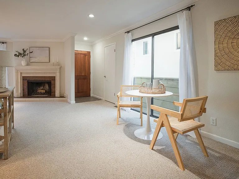 504 Ocean Ave #4 — Photo 10