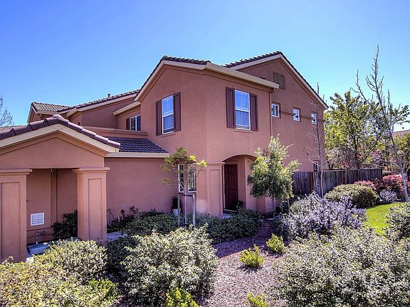 Beautiful Home in San Ramon