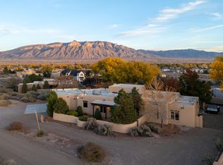 612 Rio Ruidoso Rd NE, Rio Rancho, NM 87144