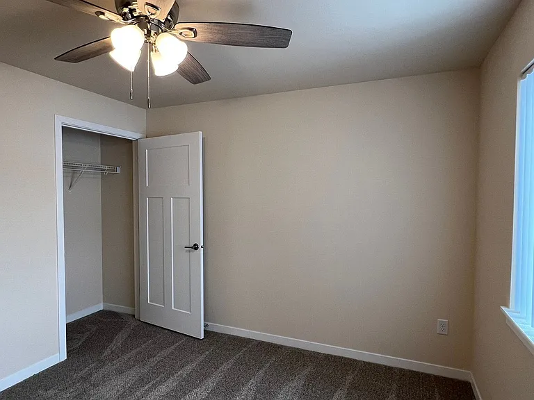 713 Caroline St — Photo 117