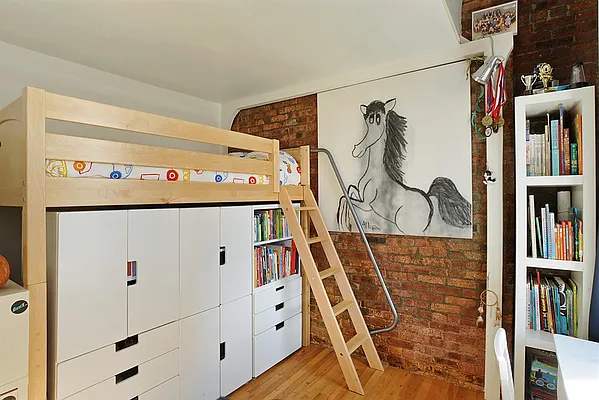 Rented by Corcoran | media 17