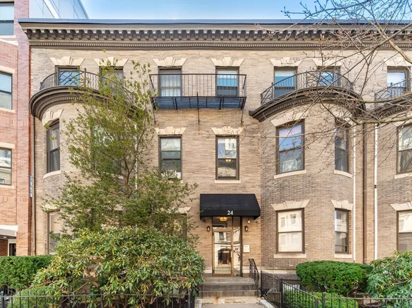 24 Peterborough St APT 15, Boston, MA 02215