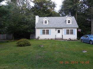 2754 Cleremont Dr, Tobyhanna, PA