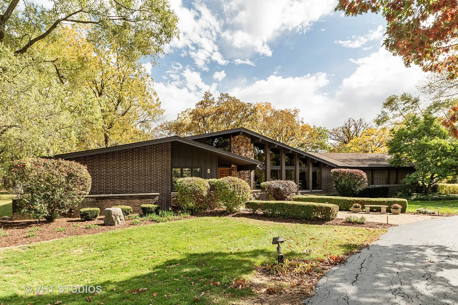 8 Fox Ln photo 1
