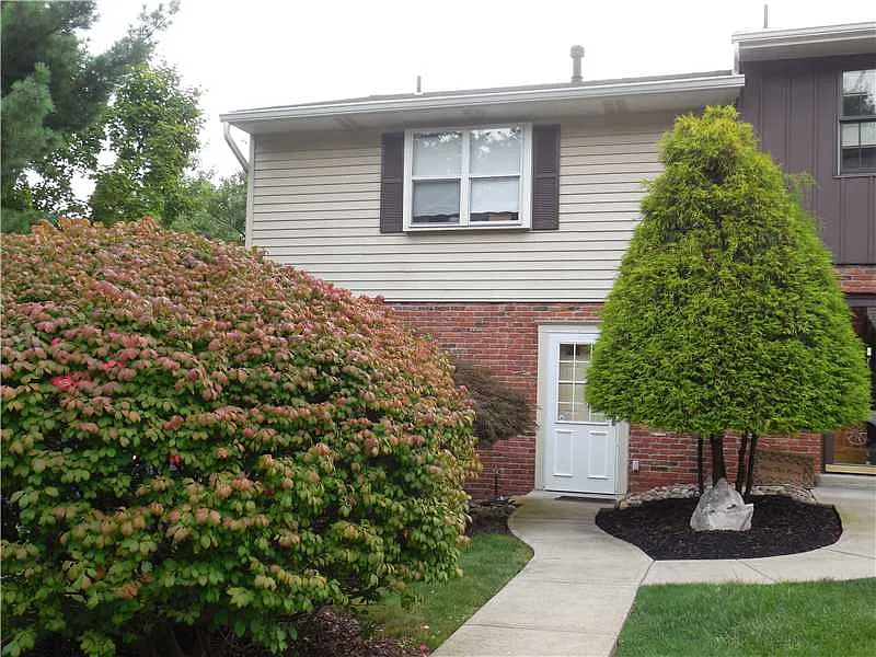 1337 Quail Run Cir photo 1