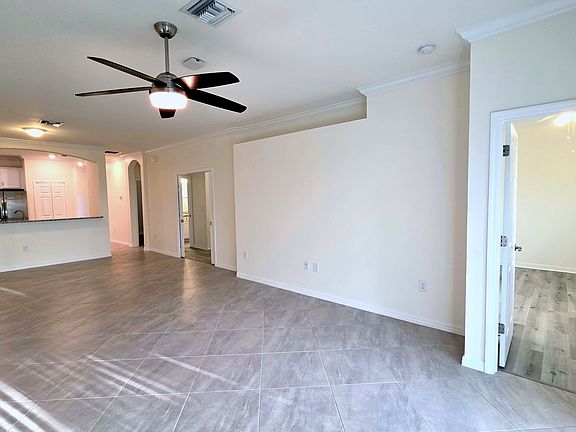 5th image of 4252 Lemongrass Dr