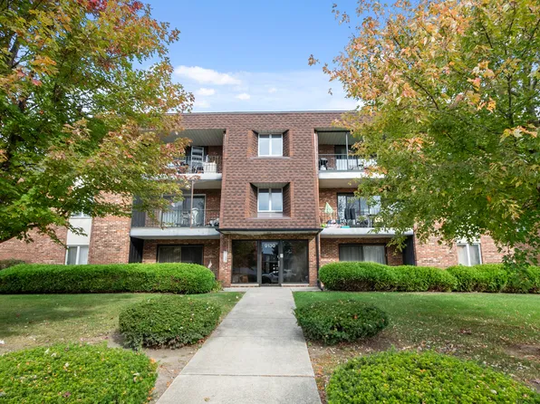 9130 W 140th St APT 2NW, Orland Park, IL 60462