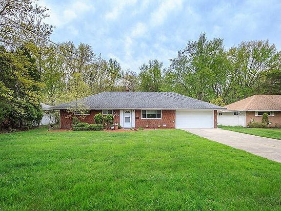 2nd image of 4576 Catlin Dr