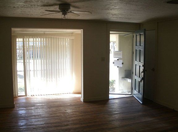 2nd image of 115 Helmich Dr