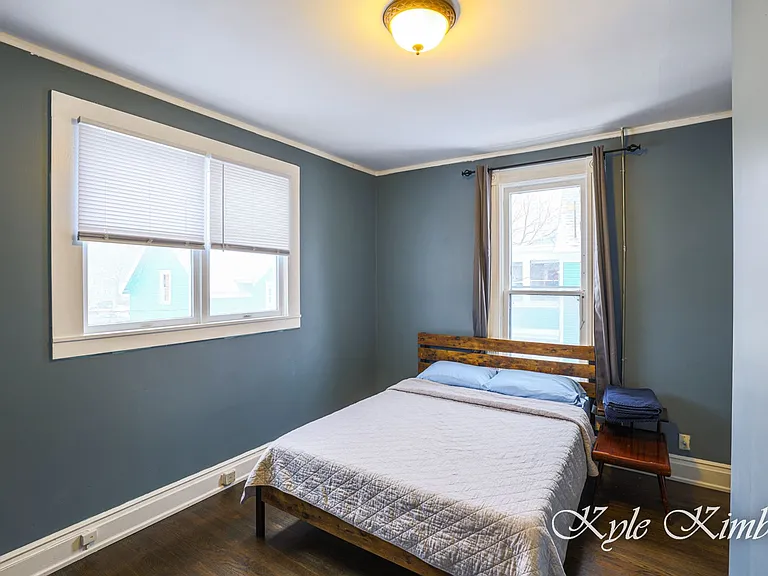 201 College Ave NE #2 — Photo 12