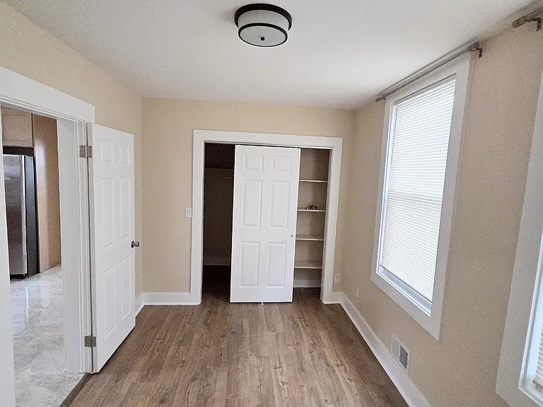 389 New York Ave #1 — Photo 11