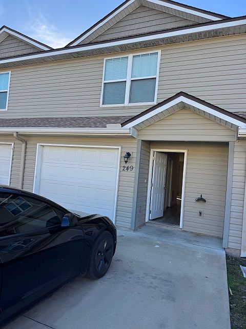 1st image of 249 Callaway Chase Ln