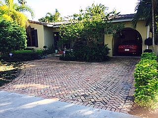 3rd image of 1404 SE 11th Ct