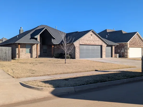 1715 W Zachary Way, Mustang, OK 73064